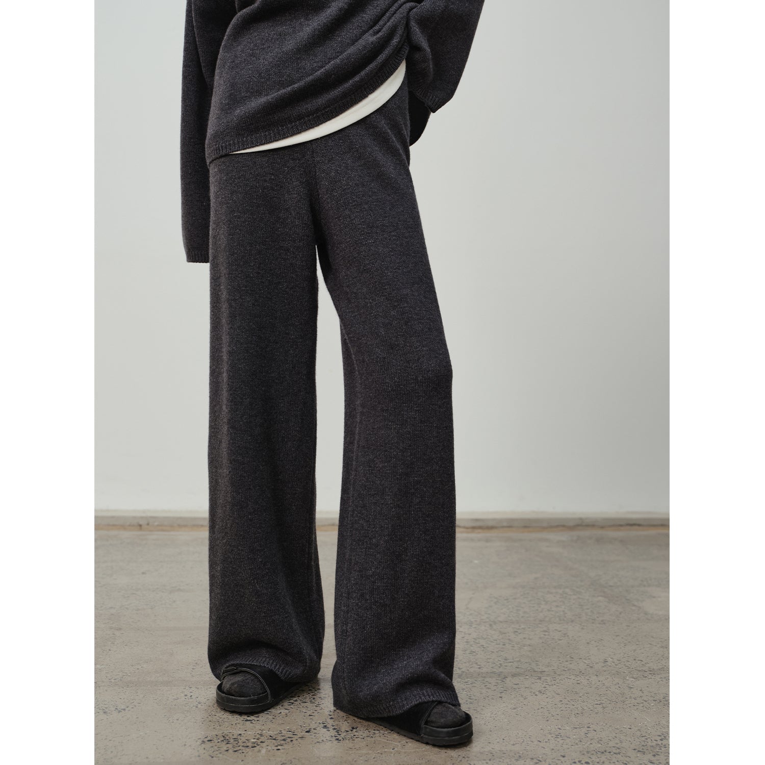 Wilderness Chasing Truth Minimalist Loose Wool Knit + Pants